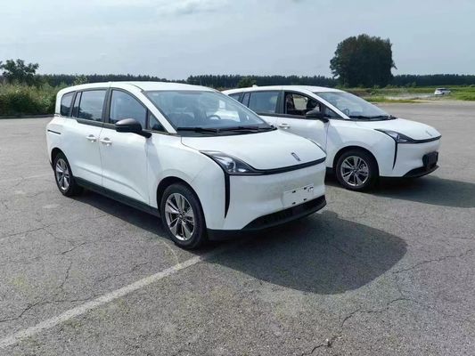 2023 Automóvel FAW Pentium Nat Branco Veículo multiuso Combustível a gasolina ou elétrico
