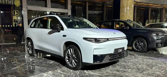Crossover de tamanho médio Leapmotor C10 Cinzento 530 Comfort Edition SUV familiar elétrico