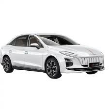 2024 Hongqi Eqm5 610km Automóvel de cor branca 5 lugares para viagens longas Viagens rodoviárias